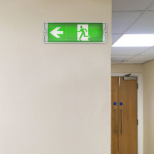 SKU 838 4W LED Евакуационно Тяло 6000К с марка V-TAC