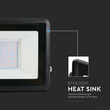 LED Прожектор 30W 3000К SAMSUNG ЧИП Черно Тяло SKU 20310 V-TAC