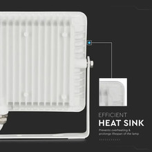 LED Прожектор 30W 4000К SAMSUNG ЧИП Бяло Тяло SKU 21404 V-TAC