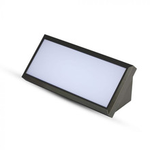 12W LED Landscape Outdoor Soft Light-Medium 3000K Black Body IP65