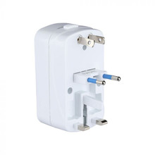 UNIVERSAL ADAPTOR WITH OVERLOAD PROTECTION, DOUBLE BLISTER PACKAGE WITH 2USB 2A