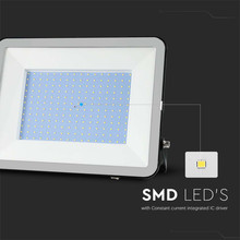 LED Прожектор 300W 4000K SAMSUNG ЧИП Черен SKU 10031 V-TAC