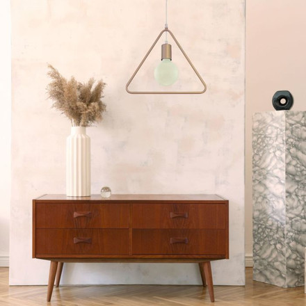 SKU 3837 Пендел Златен Триъгълен Със Златен Кабел с марка V-TAC