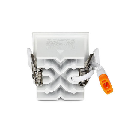 SKU 985 LED Луна SAMSUNG ЧИП - 4W Рефлектор UGR<19 36' 5700K с марка V-TAC