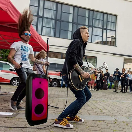 SKU 8990 40W Колона С 1 Жичен Микрофон RF Контрол 2*8inch с марка V-TAC