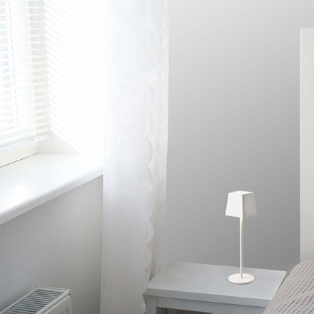 LED Настолна Лампа 2W 3000K IP54 Бяла SKU 7691 V-TAC