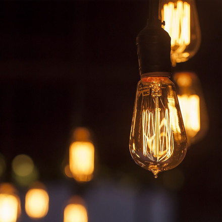 LED Крушка E27 4W 2200K Филамент ST64 Амбър SKU 217474 V-TAC