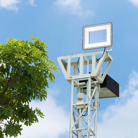 LED Прожектор 300W 4000K SAMSUNG ЧИП Черен SKU 10031 V-TAC