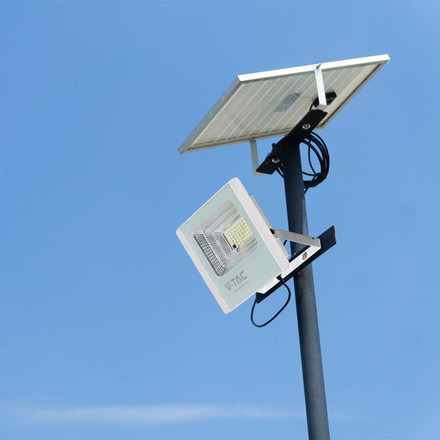 12W LED Solar Floodlight 4000K White Body