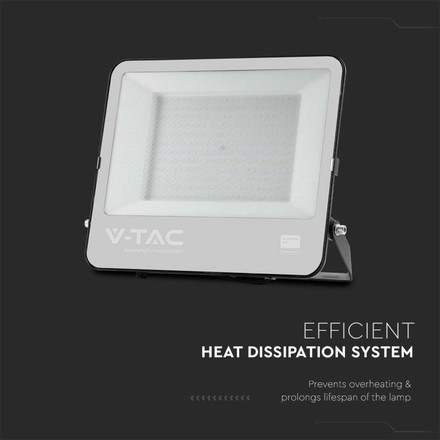 200W LED Floodlight SAMSUNG CHIP Black Body 6400K Super Bright 135LM/W