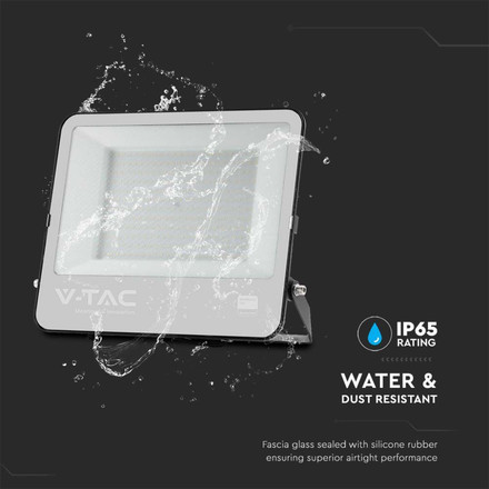 200W LED Floodlight SAMSUNG CHIP Black Body 6400K Super Bright 135LM/W