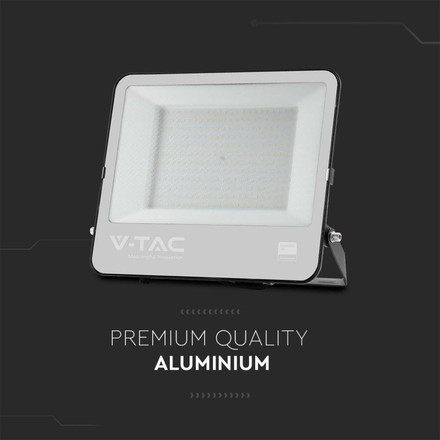 200W LED Floodlight SAMSUNG CHIP Black Body 4000K Super Bright 135LM/W