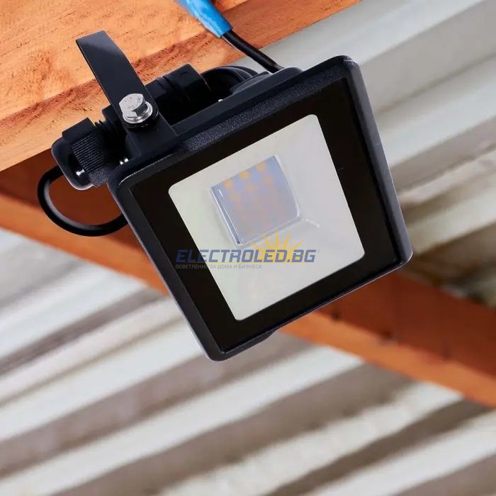 LIGHTING :: EXTERIOR LIGHTING :: LED Floodlights :: 50W LED Floodlight  SAMSUNG CHIP Black Body 6500K